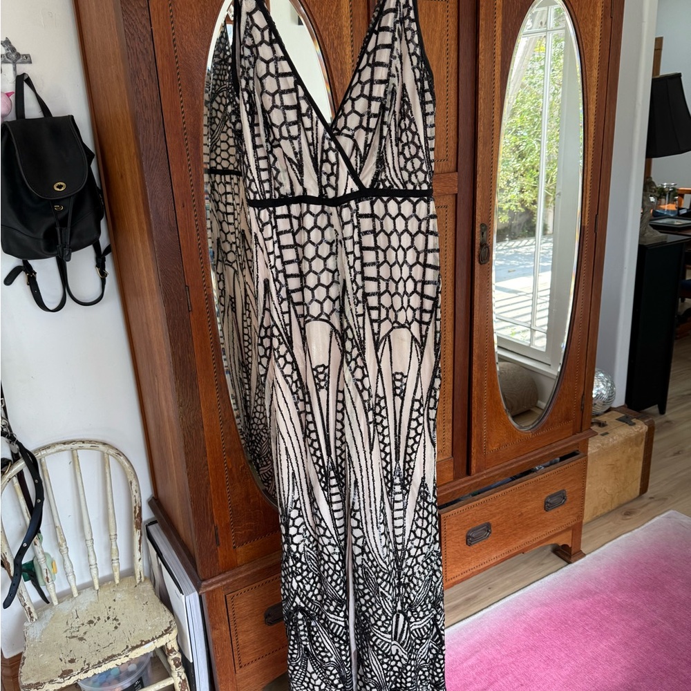 Black and White Geometric Maxi Dress